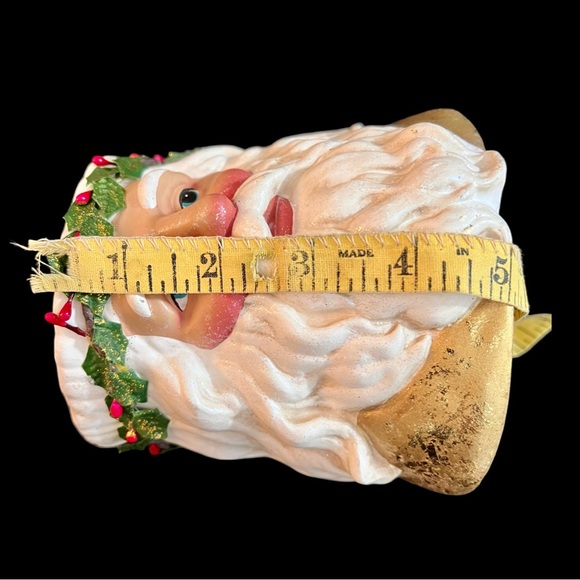 Vintage Dept 56 Old World Santa Kris Kringle Pillar Candleholder. - Picture 7 of 11